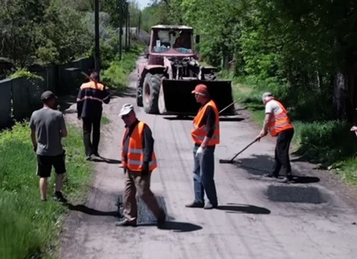 У семи громадах області відремонтували проблемні ділянки доріг. ВІДЕО
