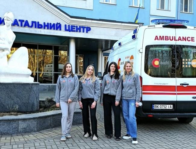 У травні виїзна бригада Рівненського перинатального центру працюватиме у 20-ти …