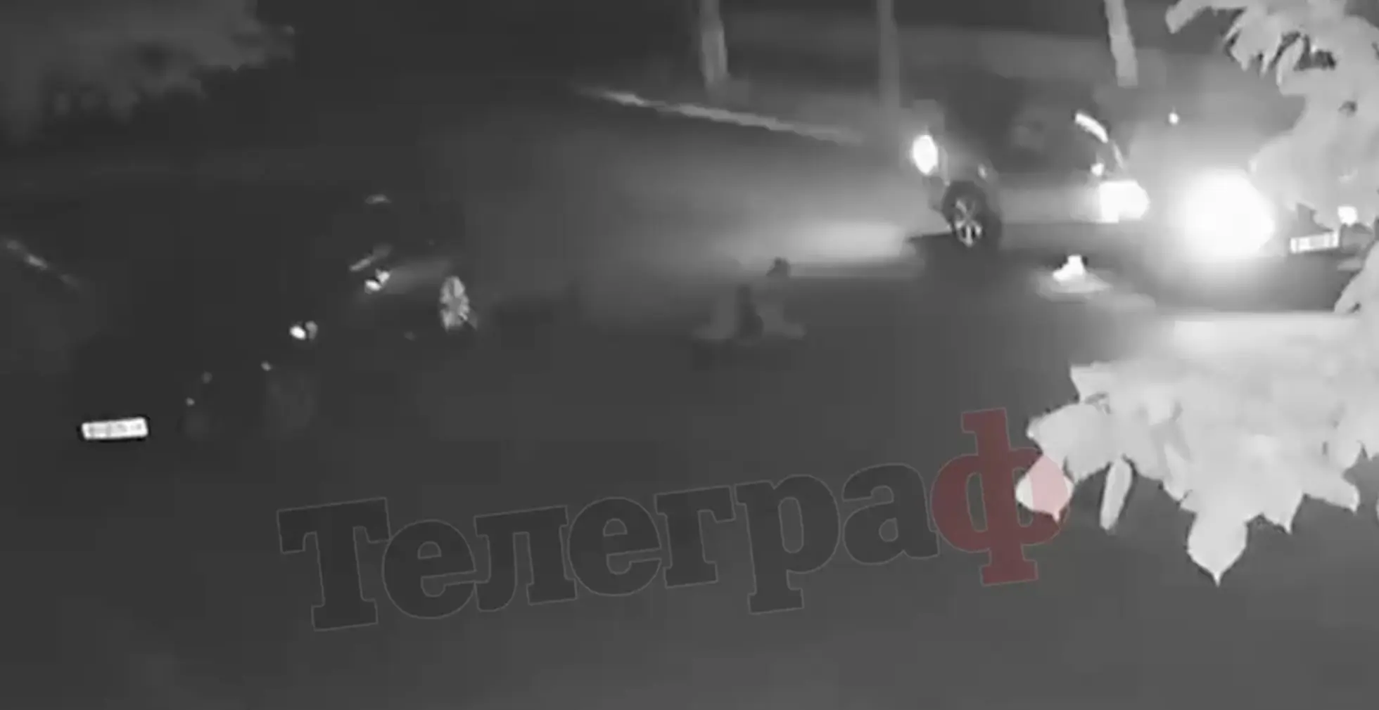 У центрі Кременчука велосипедист врізався у припарковану автівку