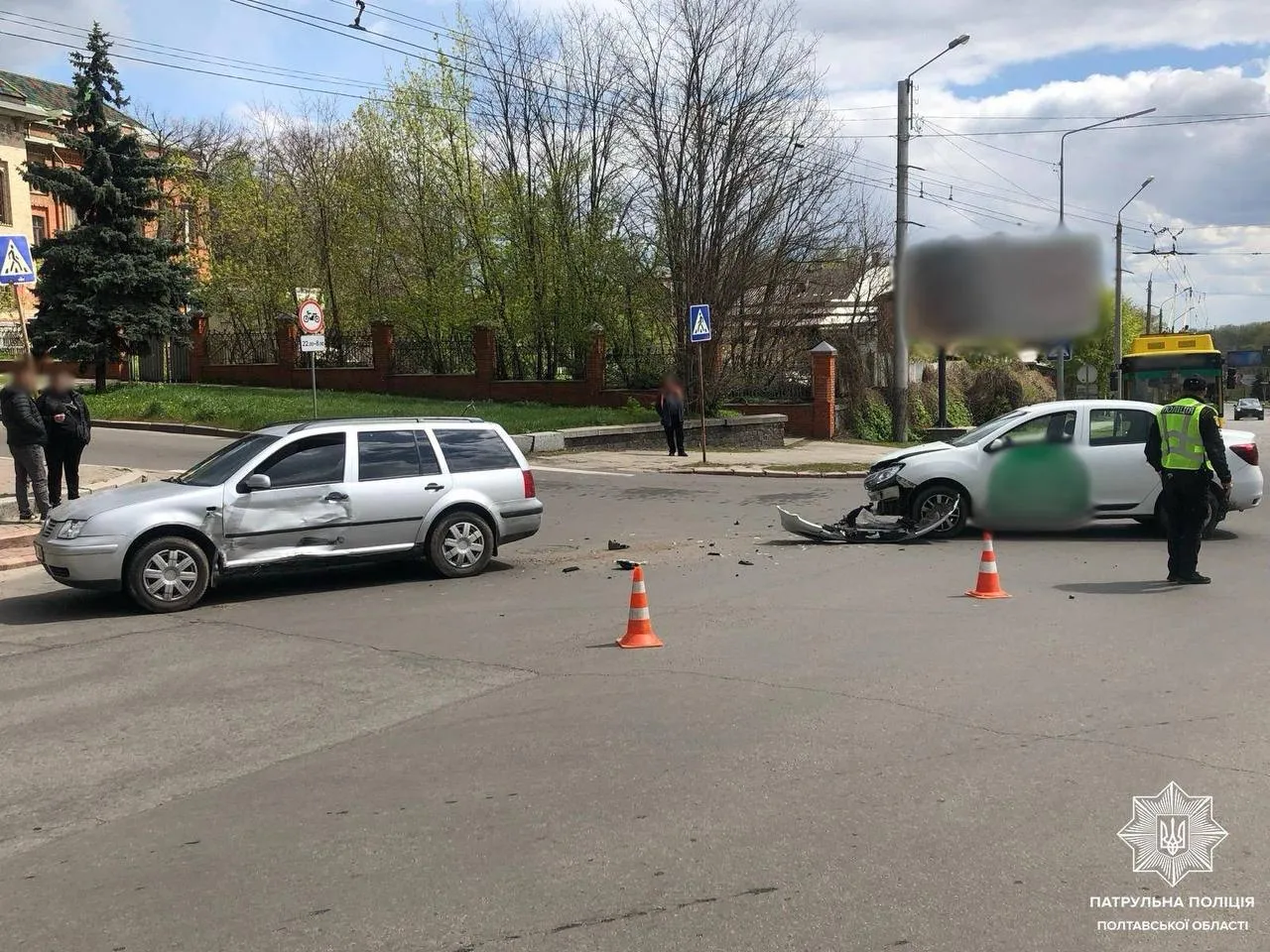 У центрі Полтави зіткнулися два автомобілі
