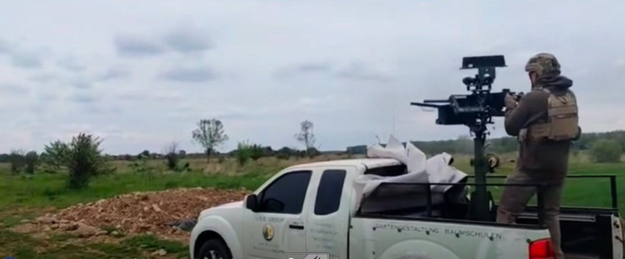 У 114 бригаді показали, як під час масованої атаки на …