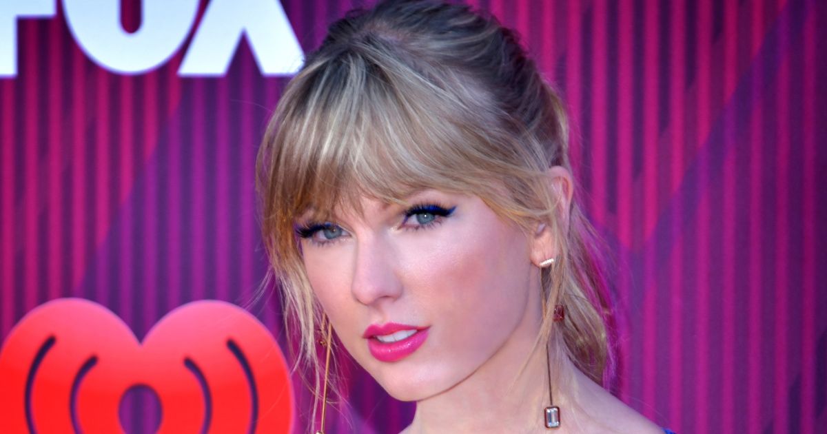 У TikTok поширюють шахрайські дипфейки із Тейлор Свіфт та Ріанною …
