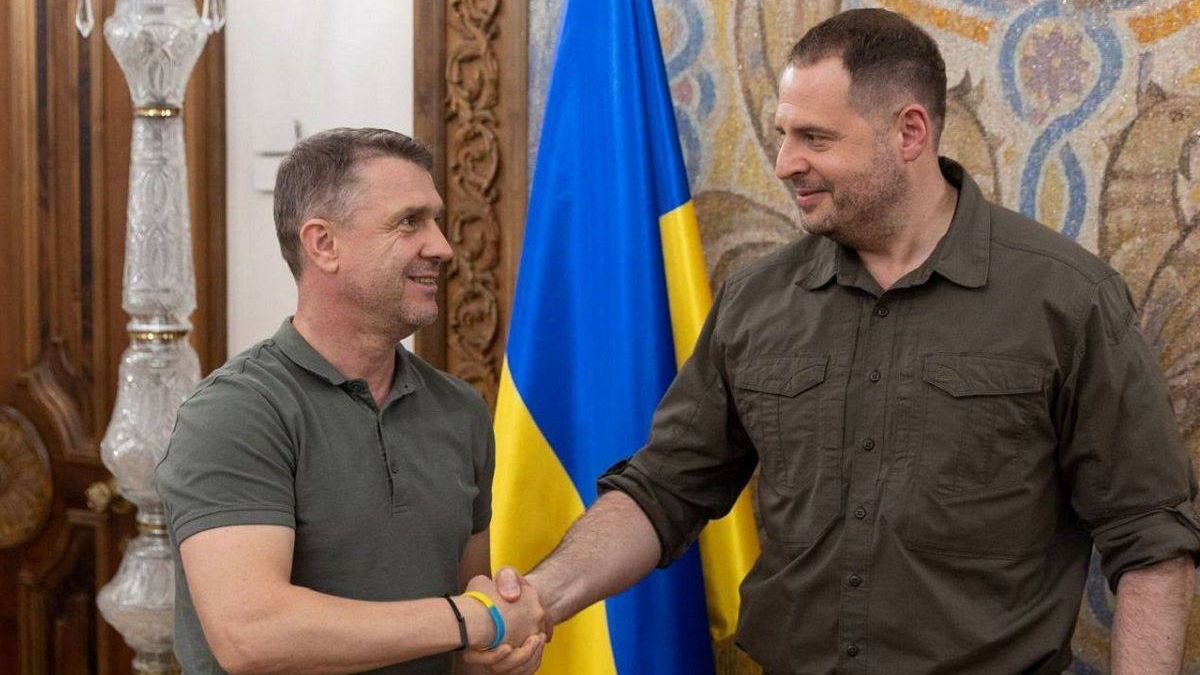 «Одна банда»: українці відреагували на внесення Ребровим застави за Єрмака …