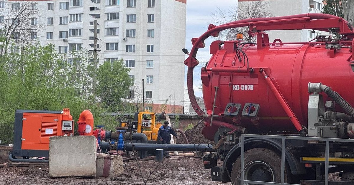 Фекальний апокаліпсис в Енгельсі: місто, звідки РФ атакує Україну, тоне …