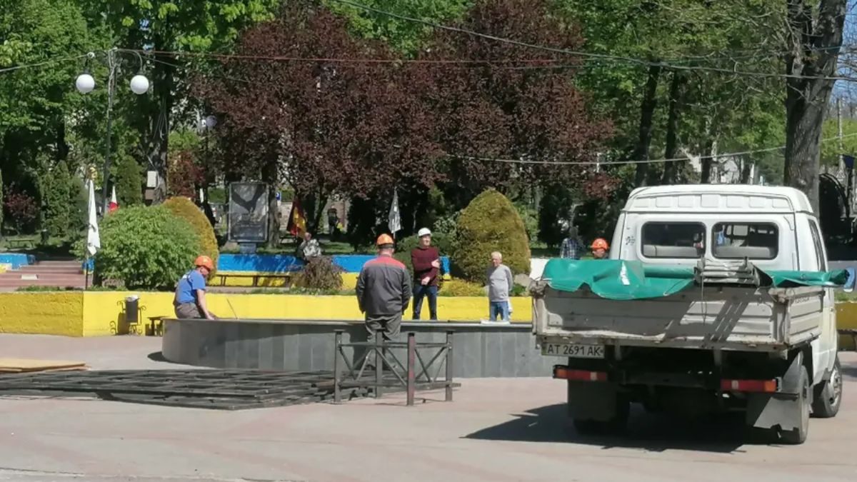 Фонтан на площі Калуша можуть увімкнути вже цього тижня