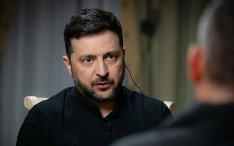 Франція готова долучитися до створення української антибалістичної системи — Зеленський