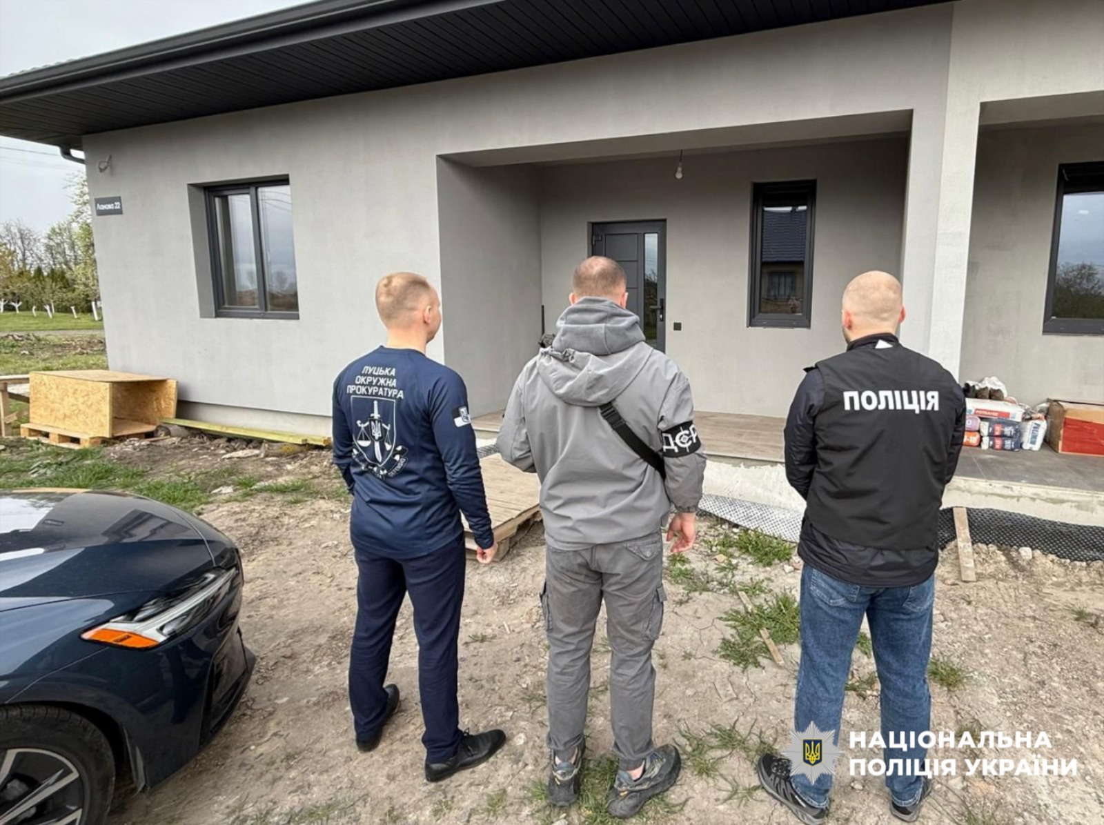 Фіктивні вчителі й «бронювання»: на Волині поліція викрила злочинну схему …