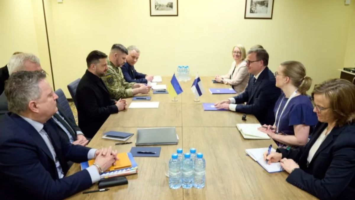 Фінляндія поскаржилася Зеленському на інциденти з українськими дронами