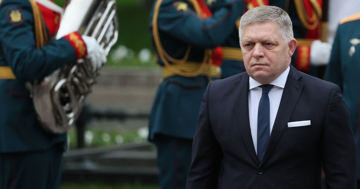 Фіцо заявив, що Путін чекає дзвінка від Зеленського для початку …