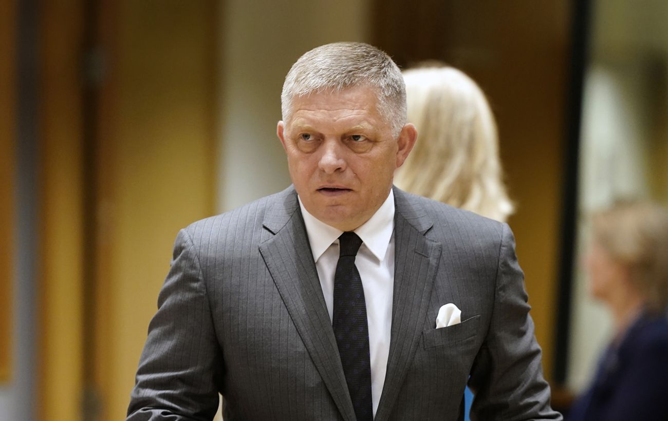 Фіцо зробив нову заяву про Україну та зустріч із Зеленським