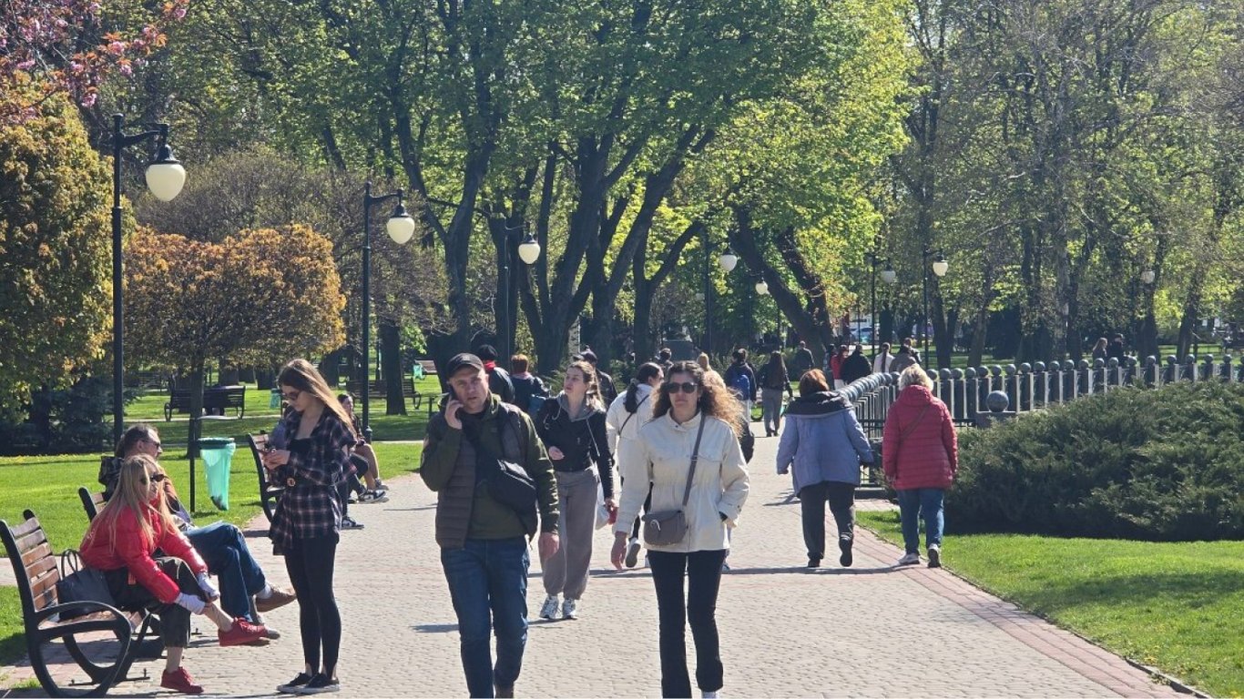 Харків оживає, але війна стримує повернення людей у місто