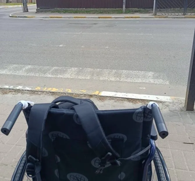 «Хочеться, щоб Ірпінь відбудовувався безбар’єрним»: мешканці громади про доступність міста