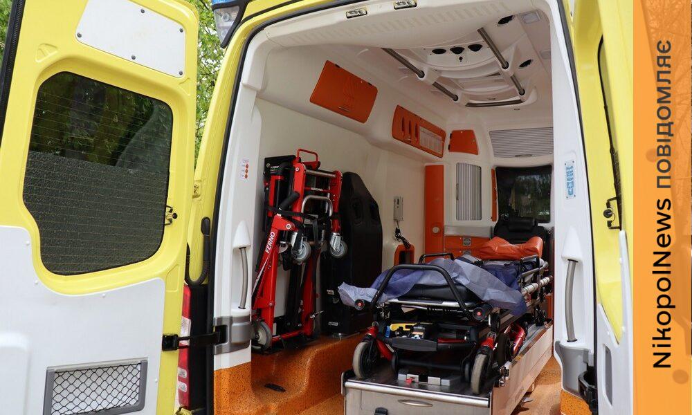 Центральна лікарня Покрова отримала два авто від благодійників (фото)