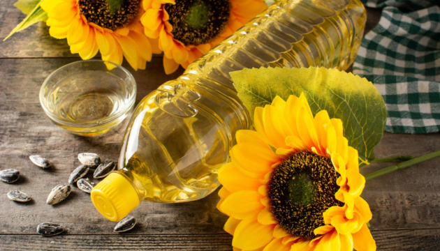 Ціни попиту на українську соняшникову олію зросли
