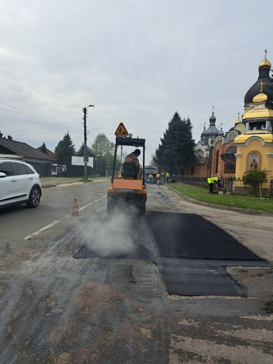 Чергова партія асфальту для "Калушавтодору" обійдеться дорожче, ніж попередні