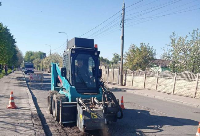 Через дорожні роботи в Рівному можливі затори