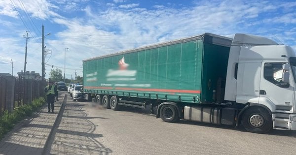 Через наїзд вантажівки під Львовом загинула пенсіонерка