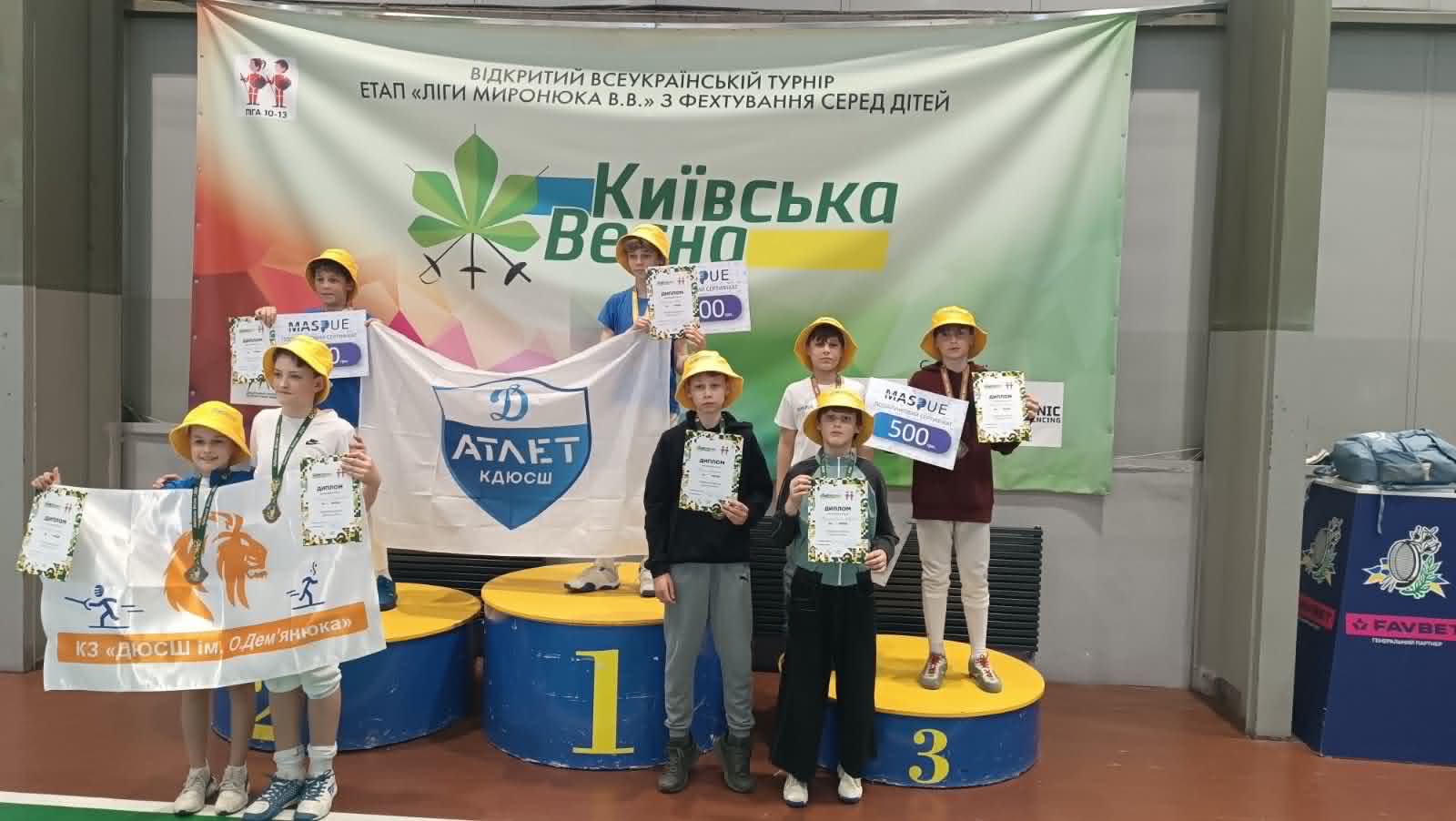 Черкаські фехтувальники вибороли призові місця на всеукраїнських змаганнях