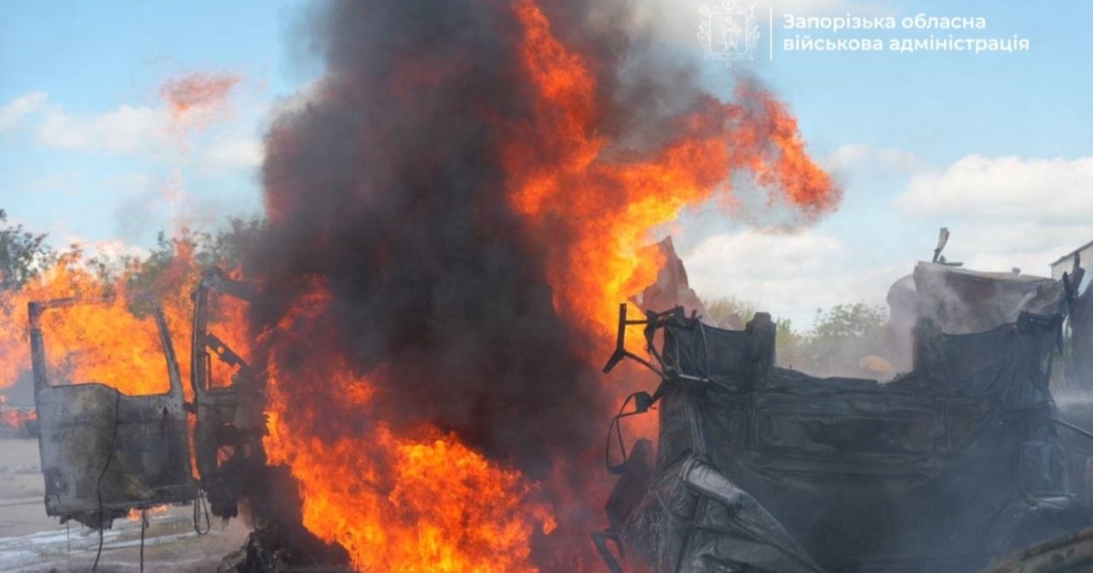 Четверо чоловіків поранені через удари РФ у Запоріжжі й Запорізькому …