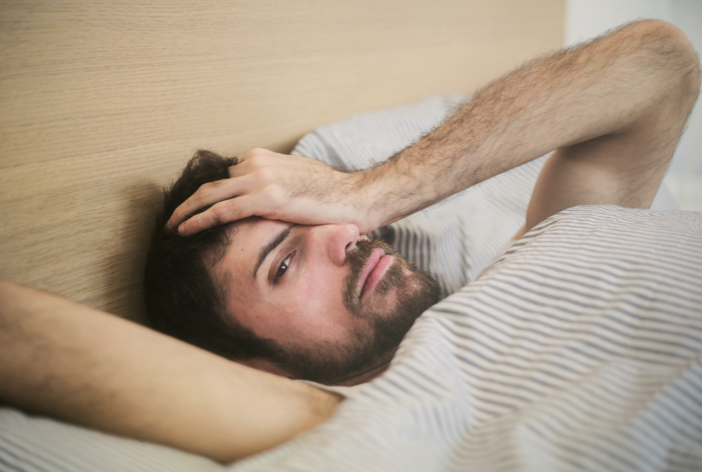 Лікарі пояснили, чому ви прокидаєтесь уже втомленими