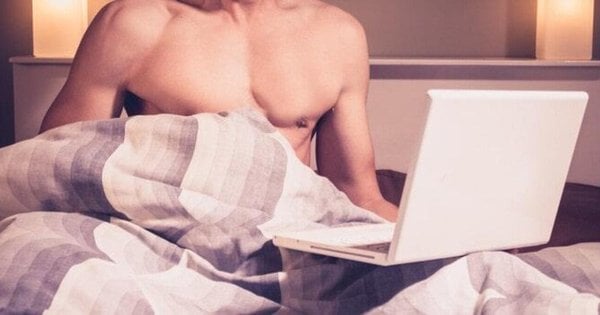 Чому порно стає залежністю: сексологиня про стрес, дофамін і втечу …