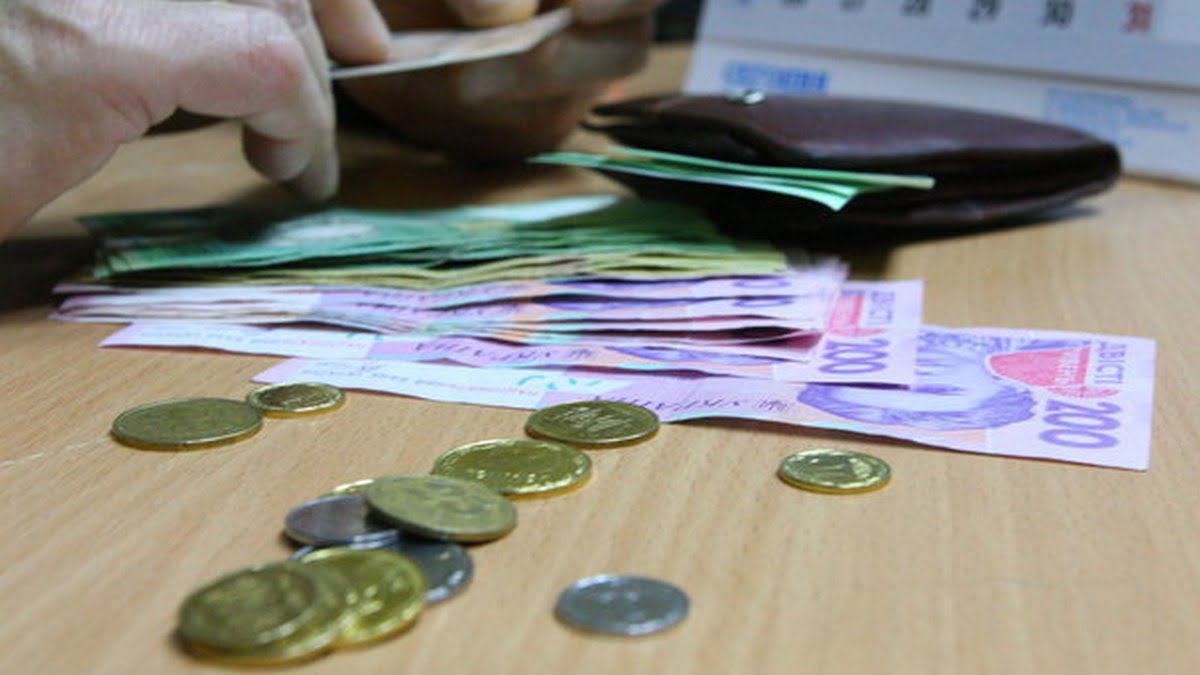 Чому українці з однаковим стажем отримують різні пенсії: ключові фактори, …