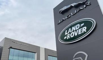 Чому Jaguar Land Rover втратив понад 99% прибутку за рік