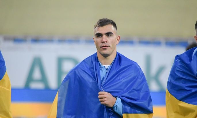 Шахтар у роздягальні скандував: "Чемпіони, чемпіони". Гравець Динамо прокоментував цей …