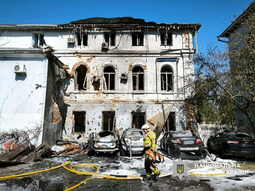 Ще двоє звернулися до лікарів: кількість постраждалих у Чернігові зросла