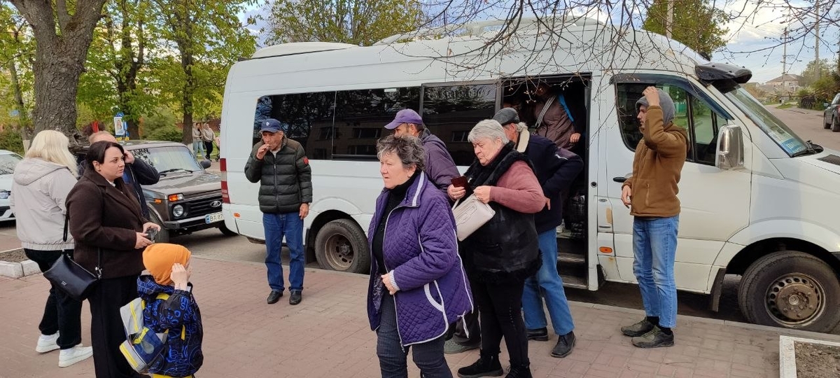 Ще 13 переселенців з Донеччини прийняли в Олександрівській громаді (фото)