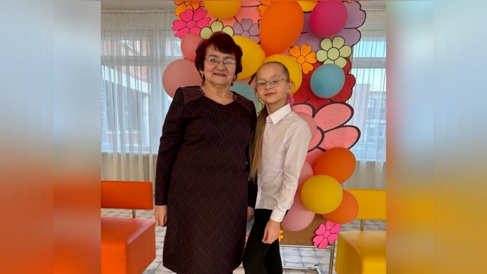 Юна піаністка з Кам’янського здобула нагороду на Всеукраїнському конкурсі “Стожари”
