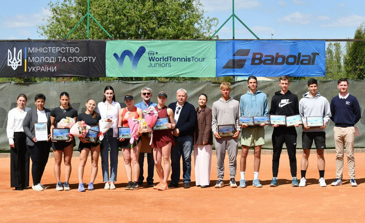 Юніори. Никифорук зробила чемпіонський дубль у Вишково та інші результати …