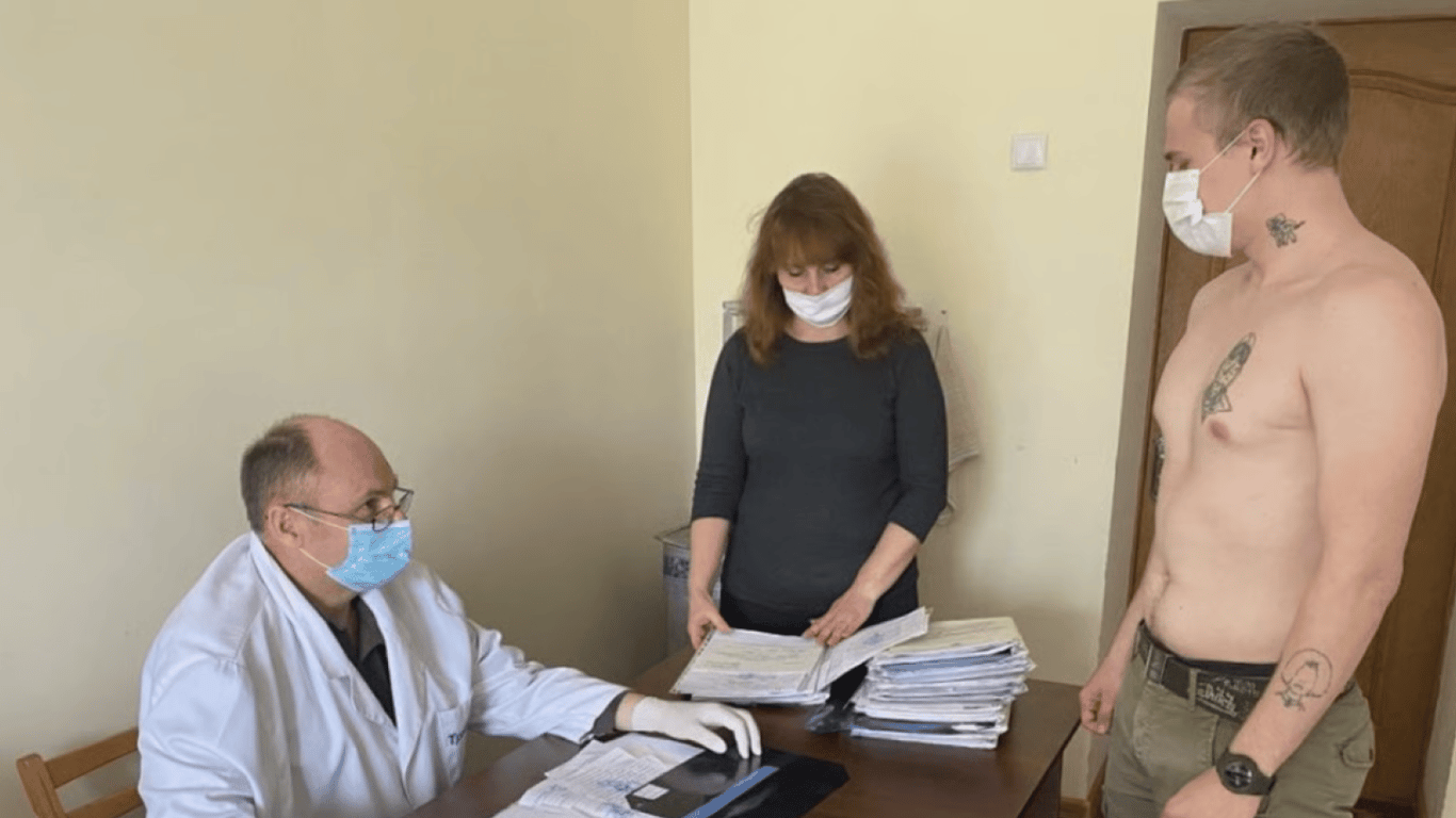 Юристи пояснили, у яких випадках ТЦК мобілізують людей з астмою