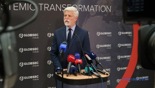 Україна не має погоджуватися на невигідний мир: президент Чехії попередив …