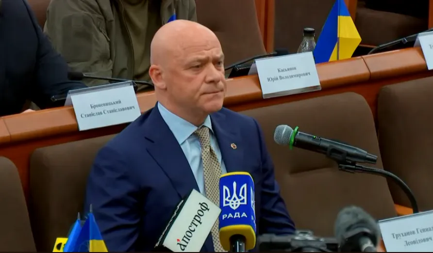 «Мене просто призначили громадянином РФ»: як Гончаренко допитував Труханова на …