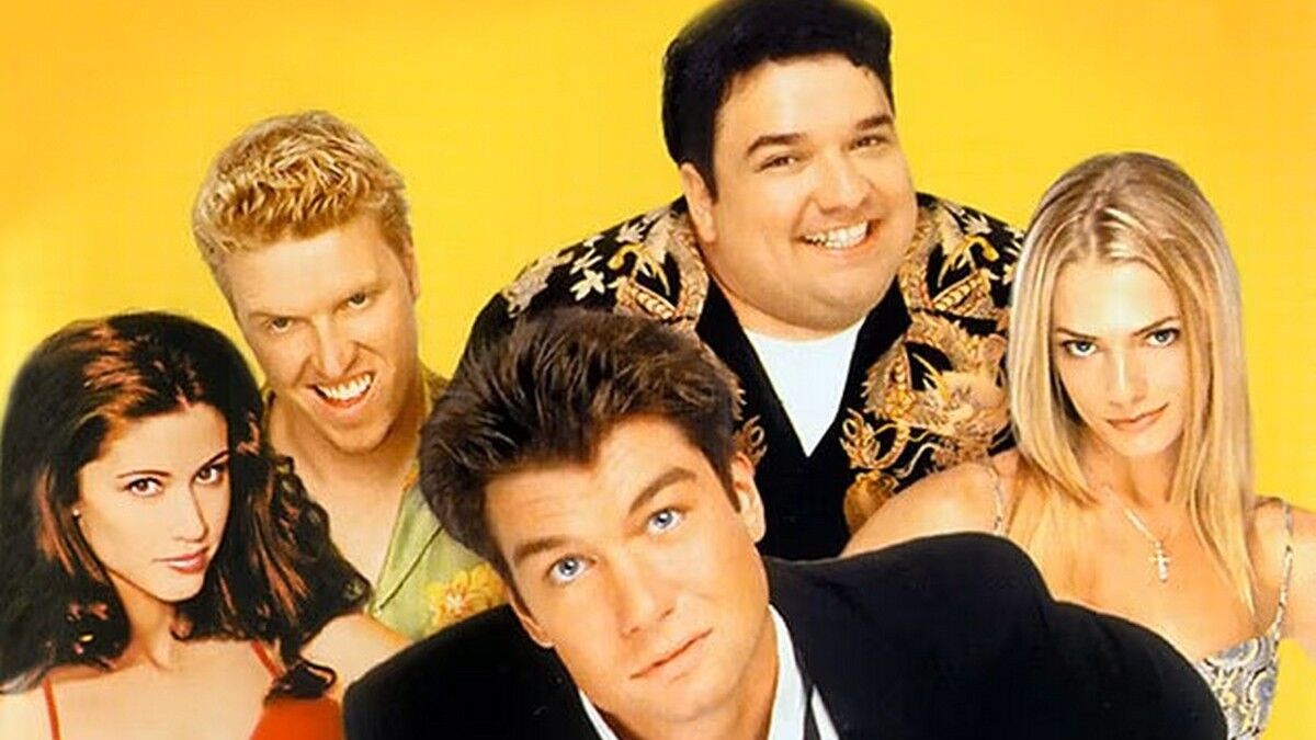 Возз’єднання секс-символів 2000-х: як зараз виглядають Джеймі Пресслі та Шеннон …