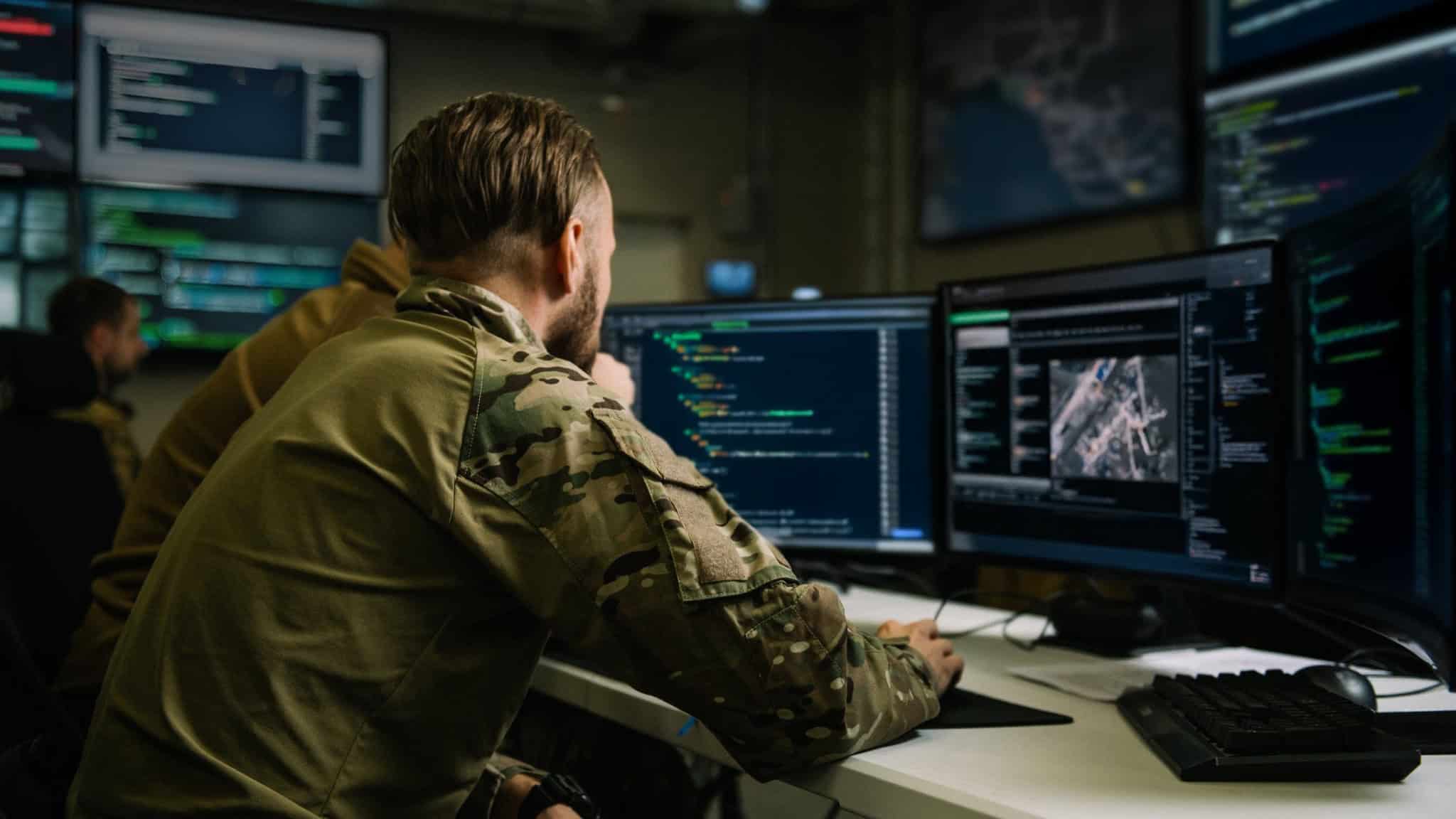 Як не стати мішенню інформаційних атак: поради від OSINT-підрозділу «Хартії»