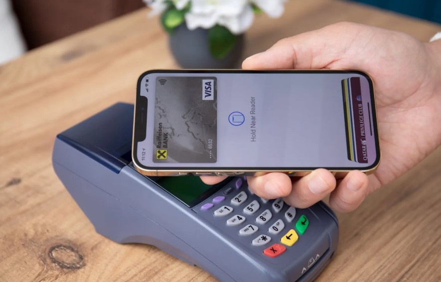 Як перевірити чи не зчитують вашу банківську картку через NFC: …