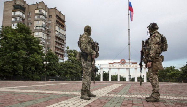 Як росіяни брешуть про крадіжку майна в українців на ТОТ