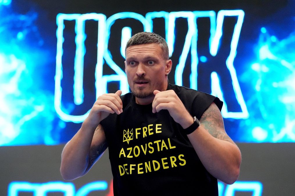 "Я йду захищати свою країну": Усик зізнався, як на початку …