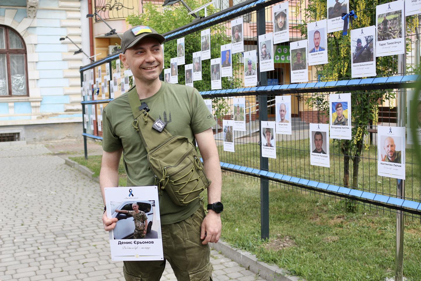 «Я найщасливіша людина на світі»: звільнений із полону коломиянин Денис …