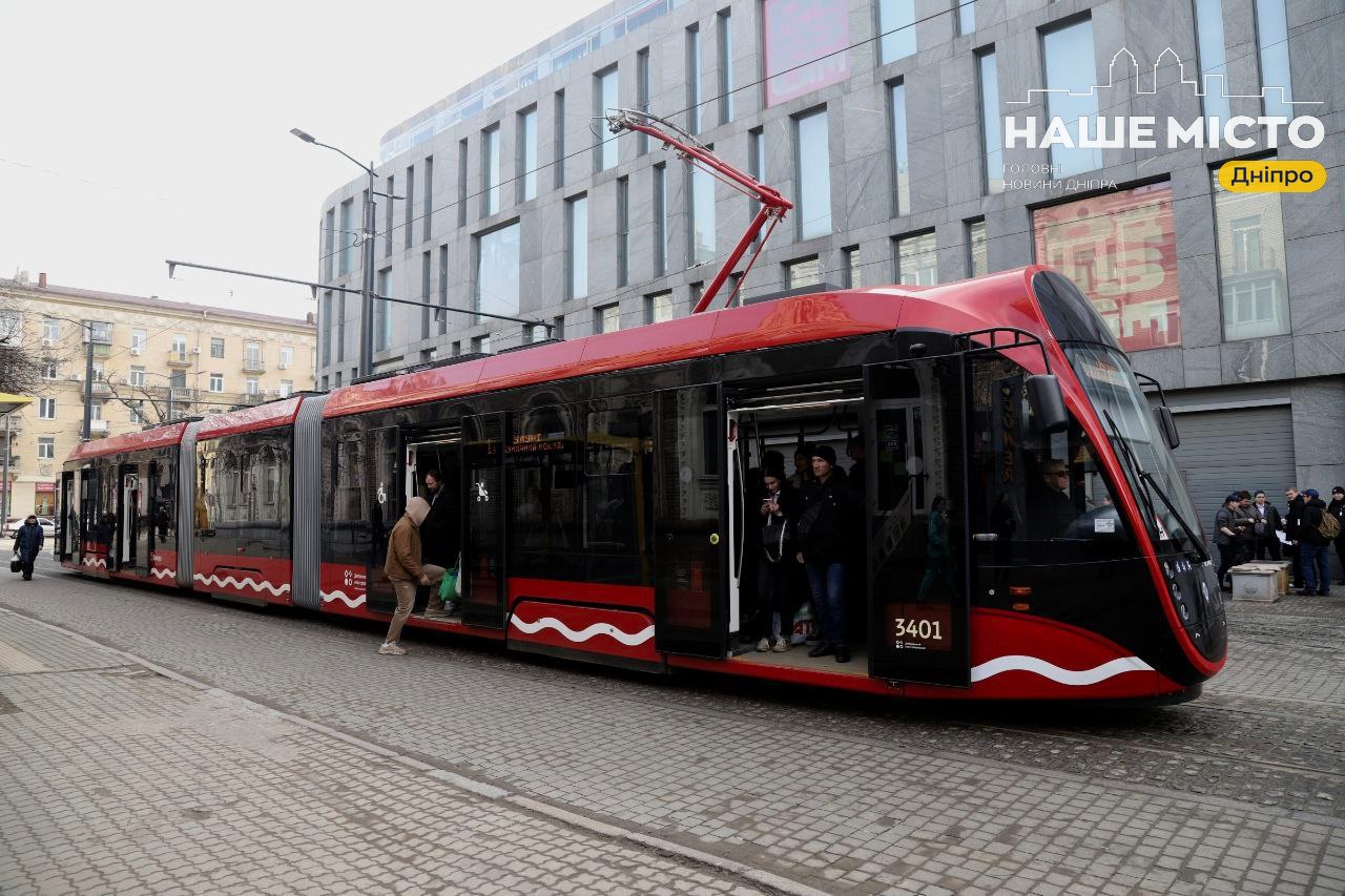 У Дніпрі 23 травня діють зміни у роботі громадського транспорту
