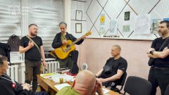 Харківські прикордонники відновлюють емоційний стан через арттерапію