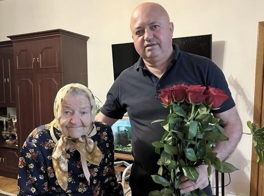 100-річний ювілей відзначила жителька Хоросткова Ольга Савич