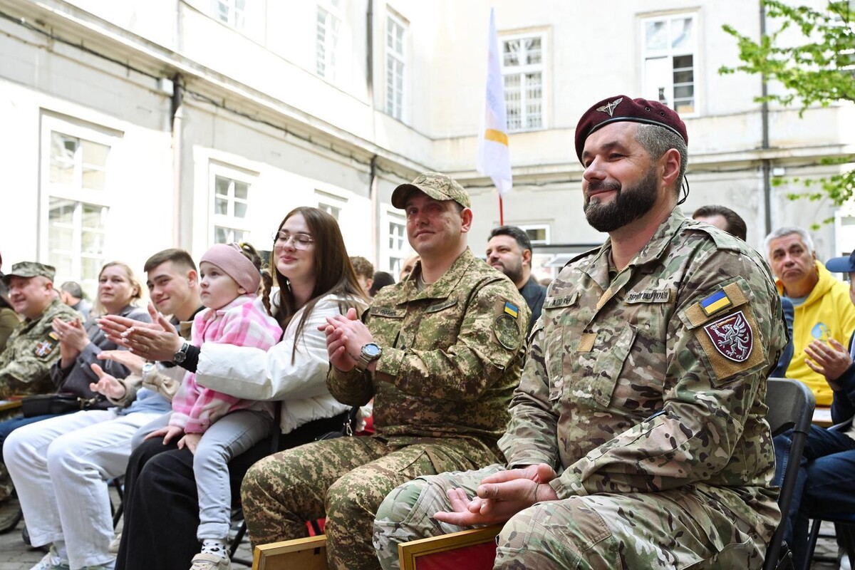До Дня міста львів’ян відзначили за внесок у перемогу та …