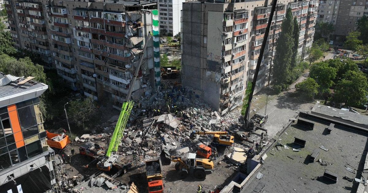 24 обірвані життя: кого вбила російська ракета у багатоповерхівці Києва