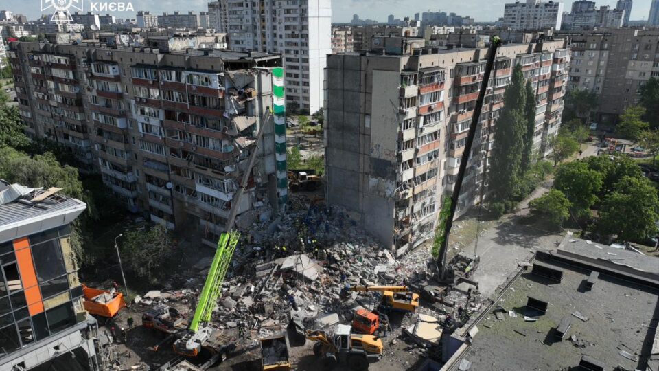 24 людини загинули в Києві внаслідок російського удару 14 травня