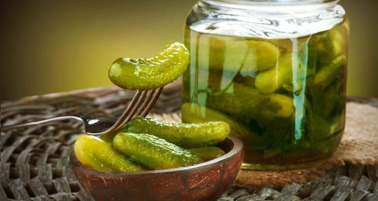2 види продуктів, які не варто поєднувати з алкоголем