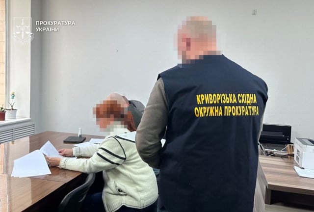3,4 млн грн збитків під час ремонту тепломереж: криворізькій посадовиці …