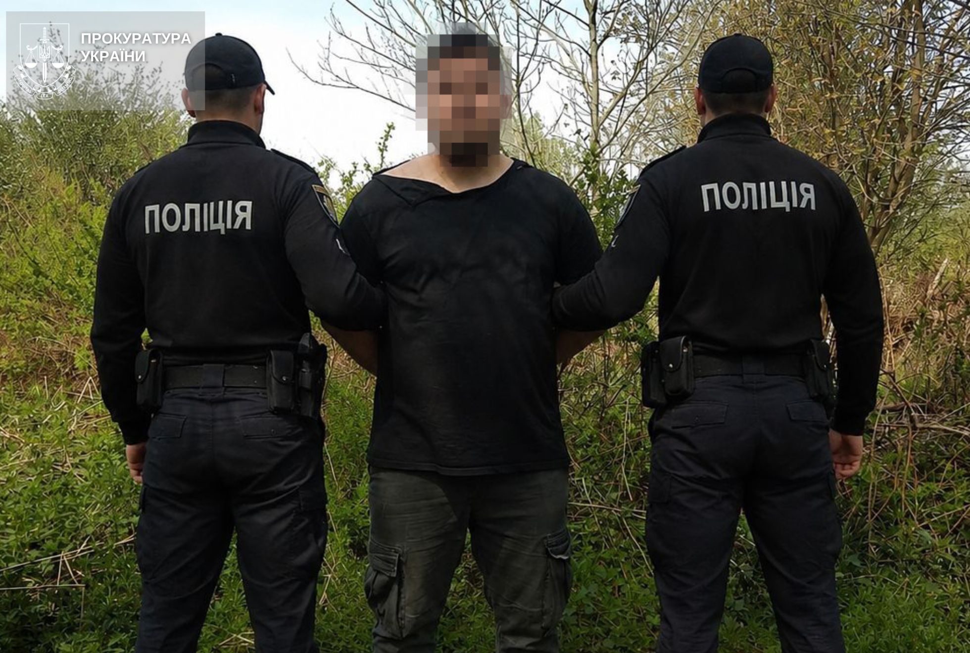 На Левандівці затримали 21-річного чоловіка з сотнями згортків наркотиків